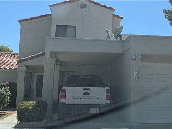 14724 Clubhouse, Unit B, Helendale, CA 92342