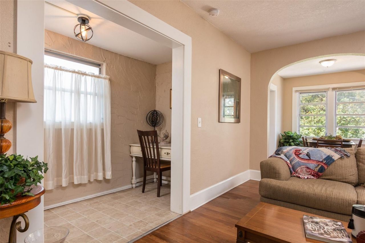 3655 N 1st (upper Unit) Avenue, Saint Petersburg, FL 33713 Photo