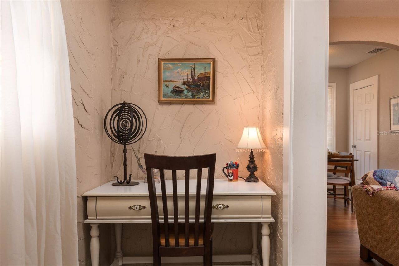 3655 N 1st (upper Unit) Avenue, Saint Petersburg, FL 33713 Photo
