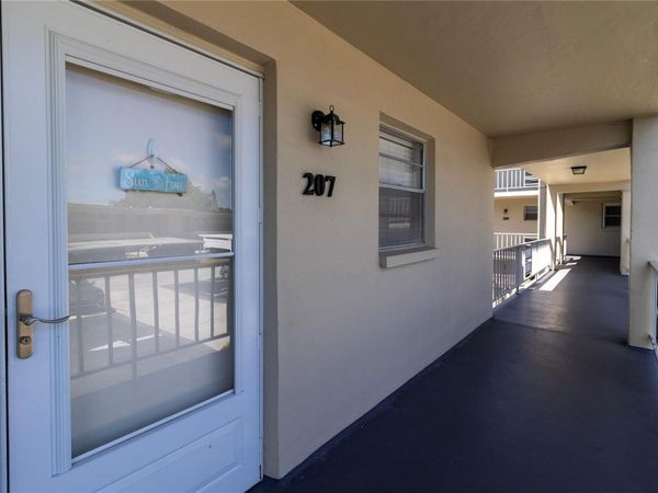 9940 47TH AVENUE N, Unit 207, ST PETERSBURG, FL 33708