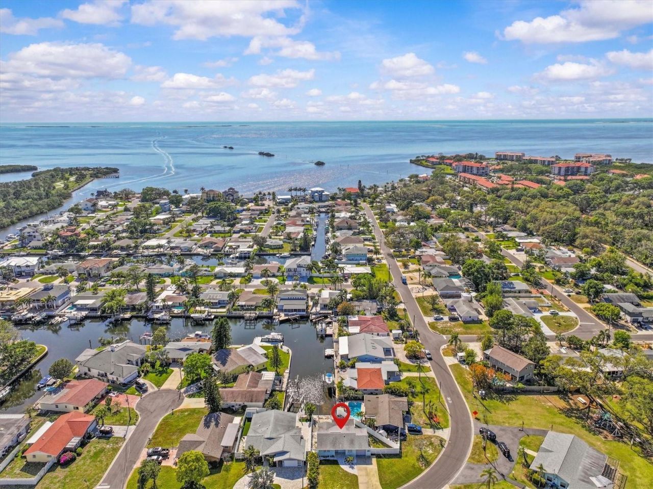 310 Westwinds Drive, Palm Harbor, FL 34683 Photo