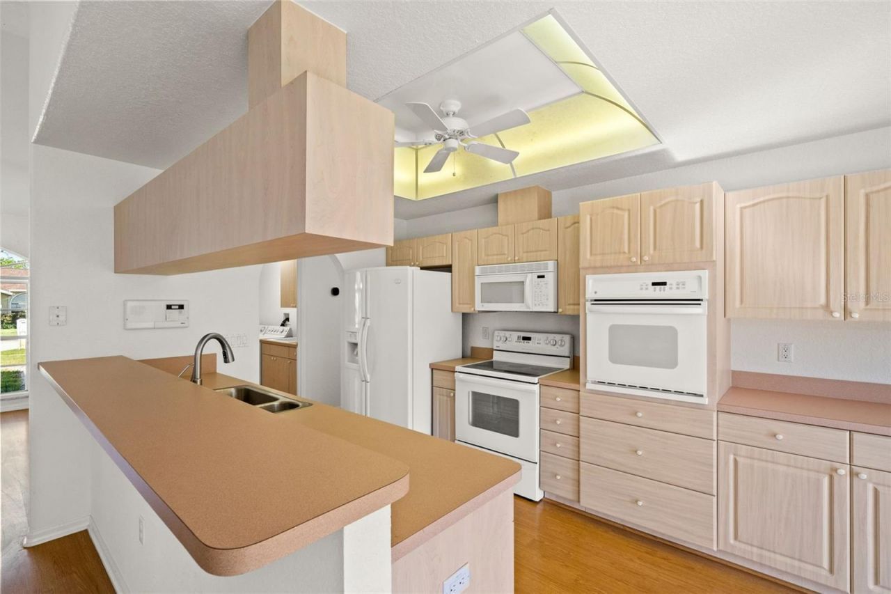 13602 Glaze Brook Drive, Hudson, FL 34667 Photo