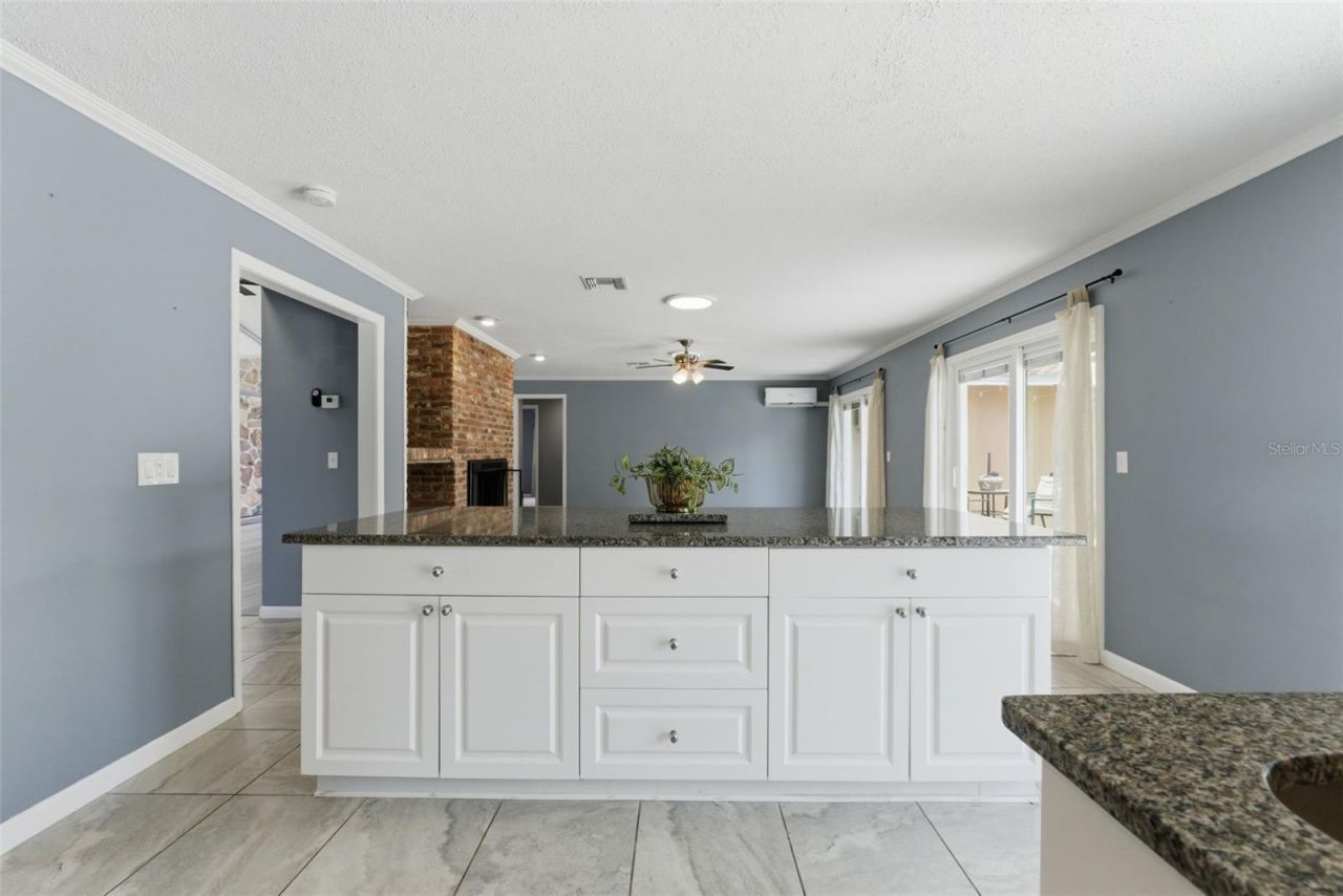 1316 Lake Ariana Boulevard , Auburndale, FL 33823 Photo