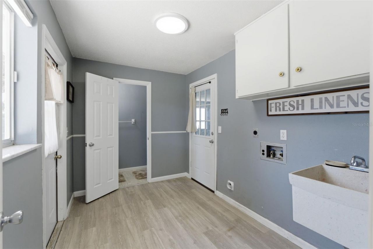 1316 Lake Ariana Boulevard , Auburndale, FL 33823 Photo