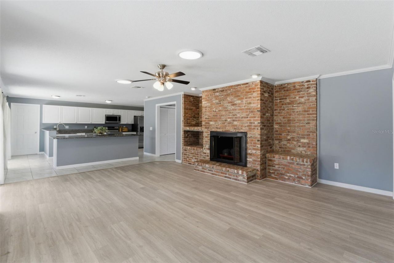1316 Lake Ariana Boulevard , Auburndale, FL 33823 Photo