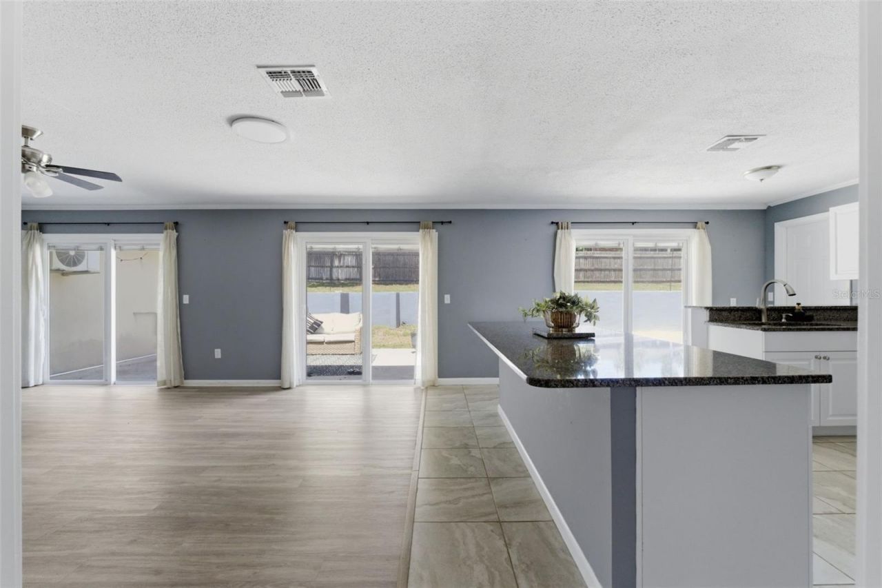 1316 Lake Ariana Boulevard , Auburndale, FL 33823 Photo