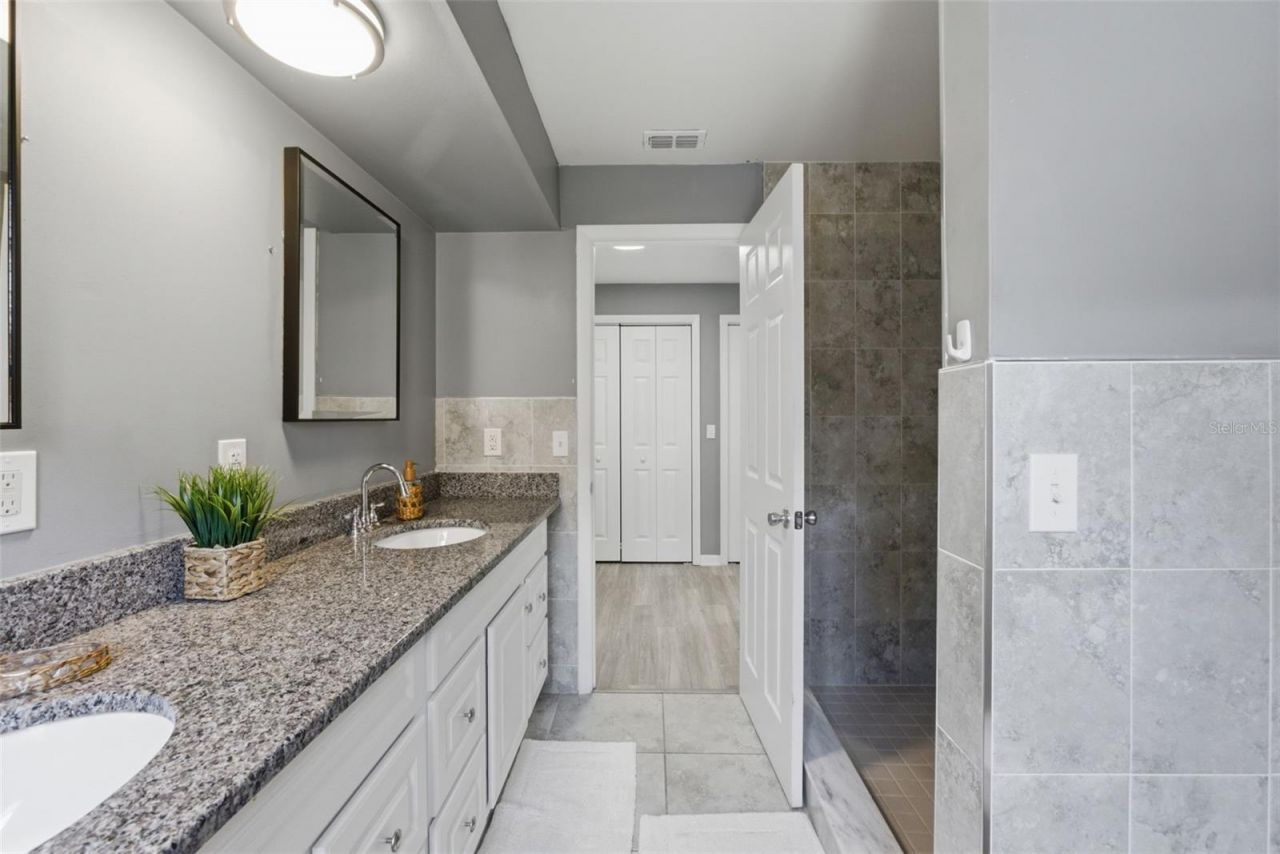 1316 Lake Ariana Boulevard , Auburndale, FL 33823 Photo