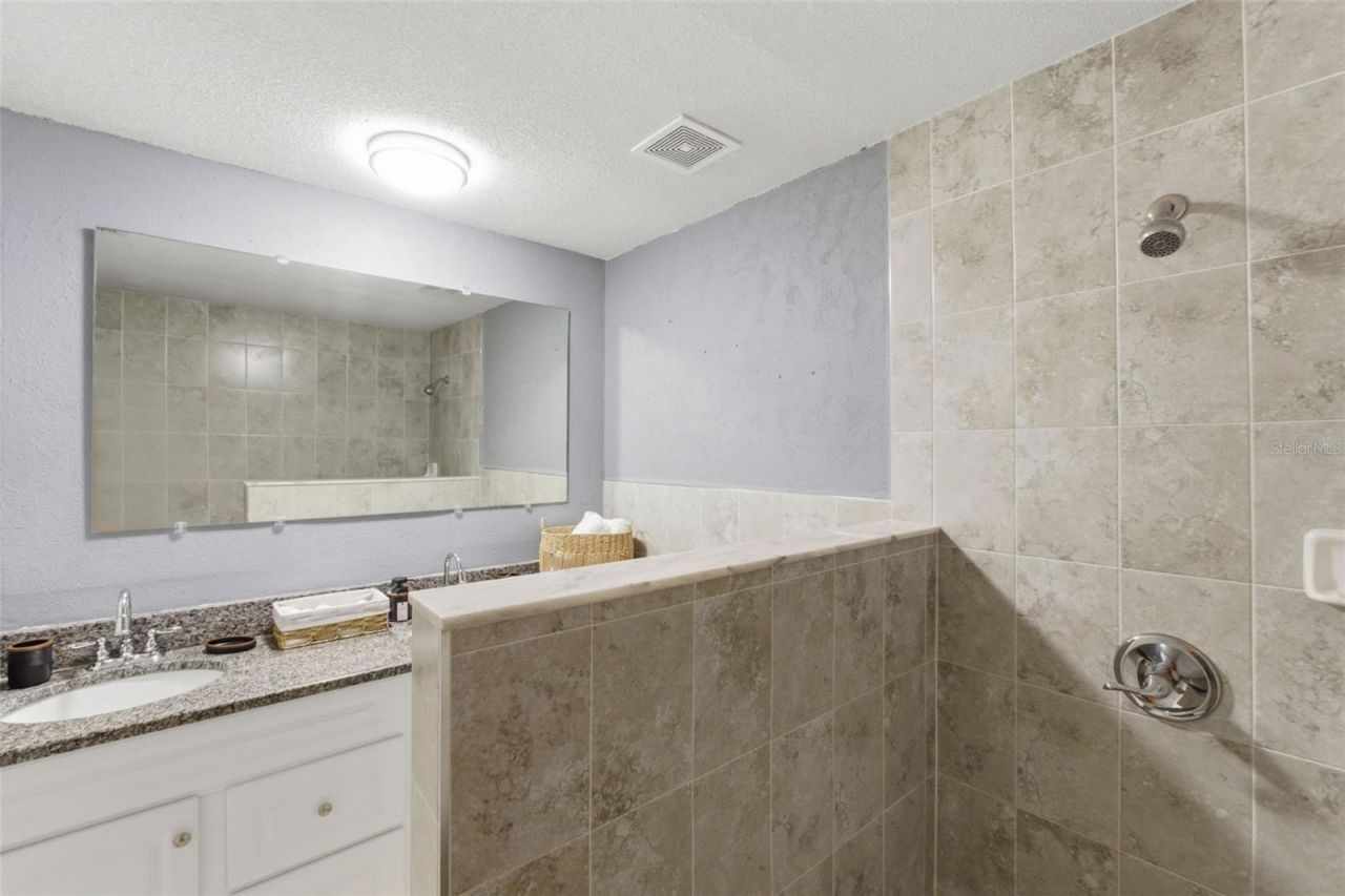 1316 Lake Ariana Boulevard , Auburndale, FL 33823 Photo