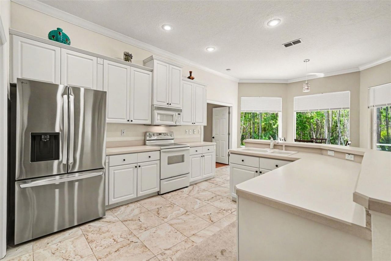 8689 Mississippi Run , Weeki Wachee, FL 34613 Photo