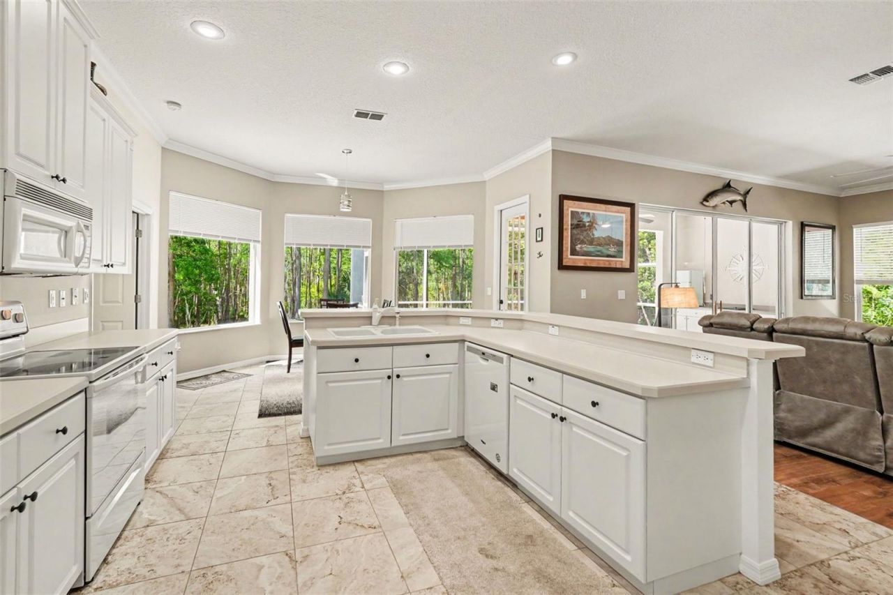 8689 Mississippi Run , Weeki Wachee, FL 34613 Photo