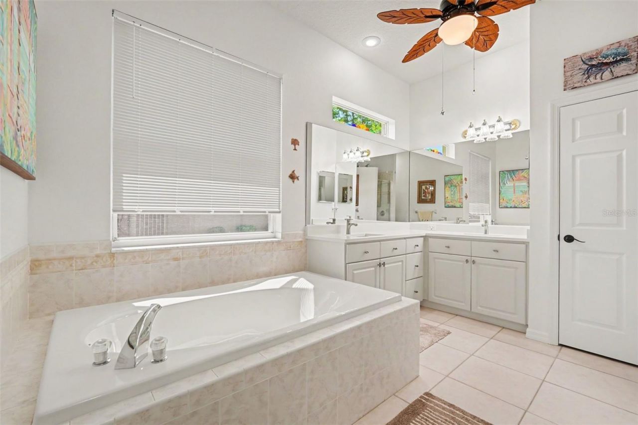 8689 Mississippi Run , Weeki Wachee, FL 34613 Photo