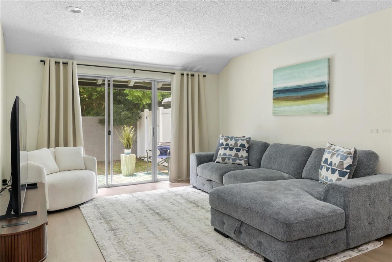 894 Jonathan Way, Unit 3B, Altamonte Springs, FL 32701 Photo
