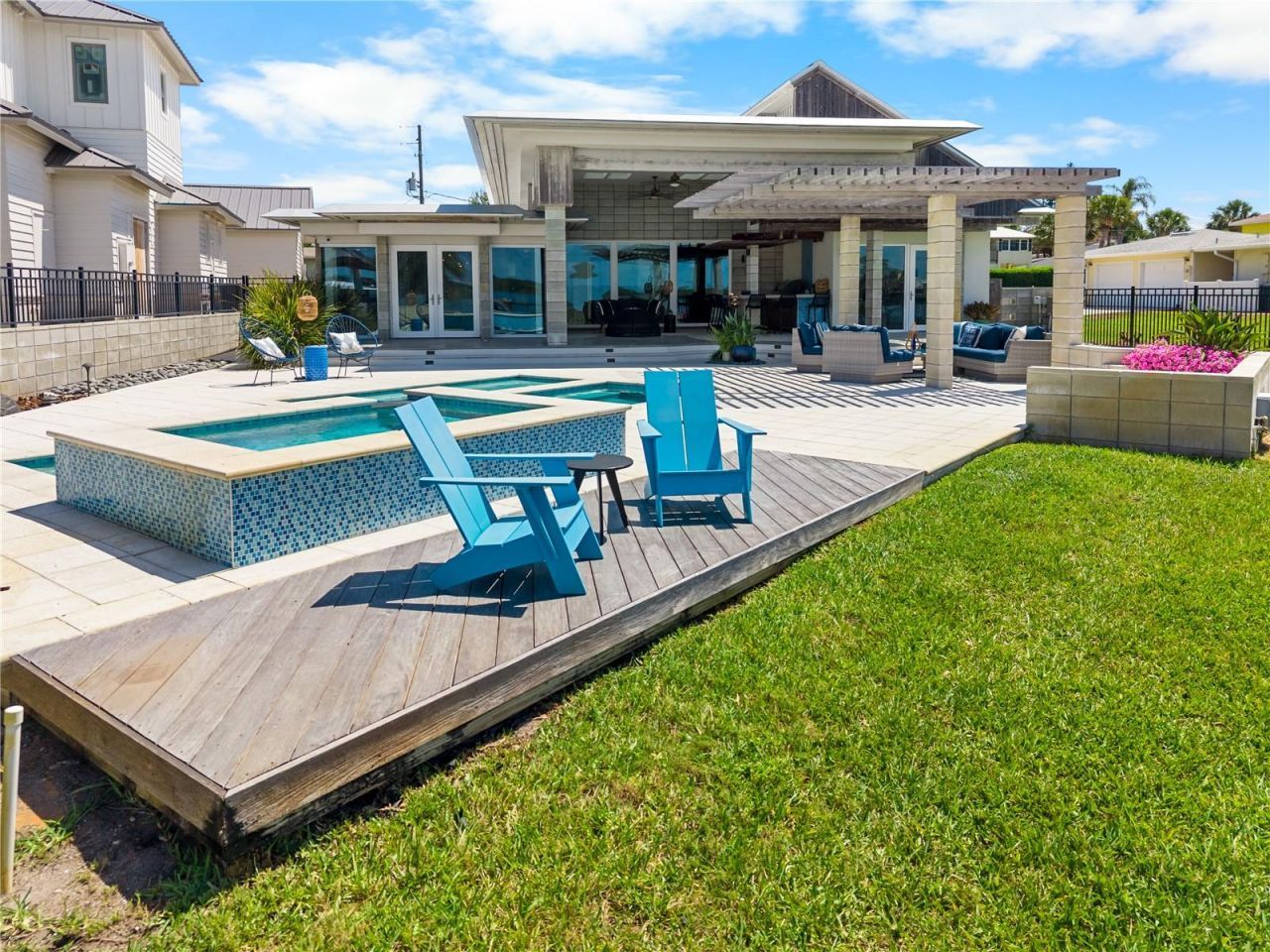 1800 N Indian River Road, New Smyrna Beach, FL 32169 Photo