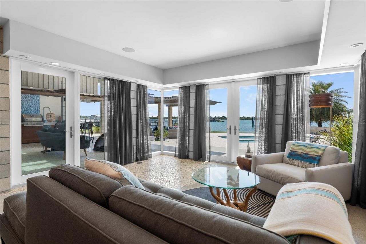 1800 N Indian River Road, New Smyrna Beach, FL 32169 Photo
