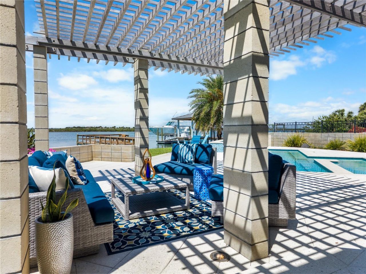 1800 N Indian River Road, New Smyrna Beach, FL 32169 Photo