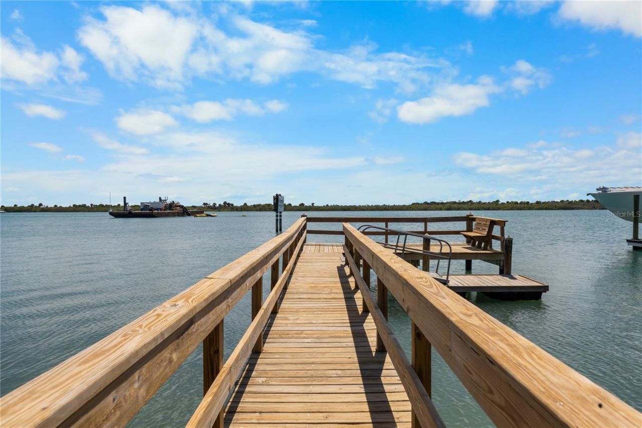1800 N Indian River Road, New Smyrna Beach, FL 32169 Photo