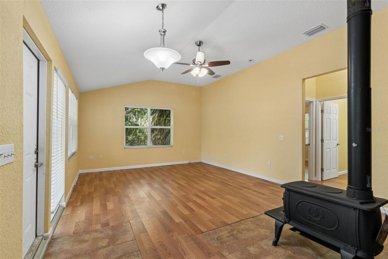 11274 S Riviera Drive , Homosassa, FL 34448 Photo