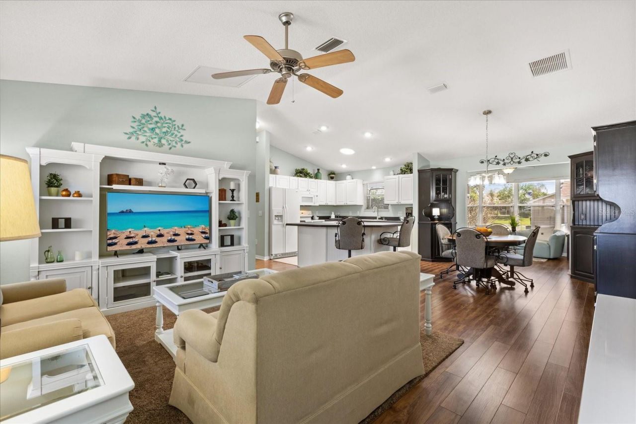 1561 Tallowtree Drive, The Villages, FL 32162 Photo