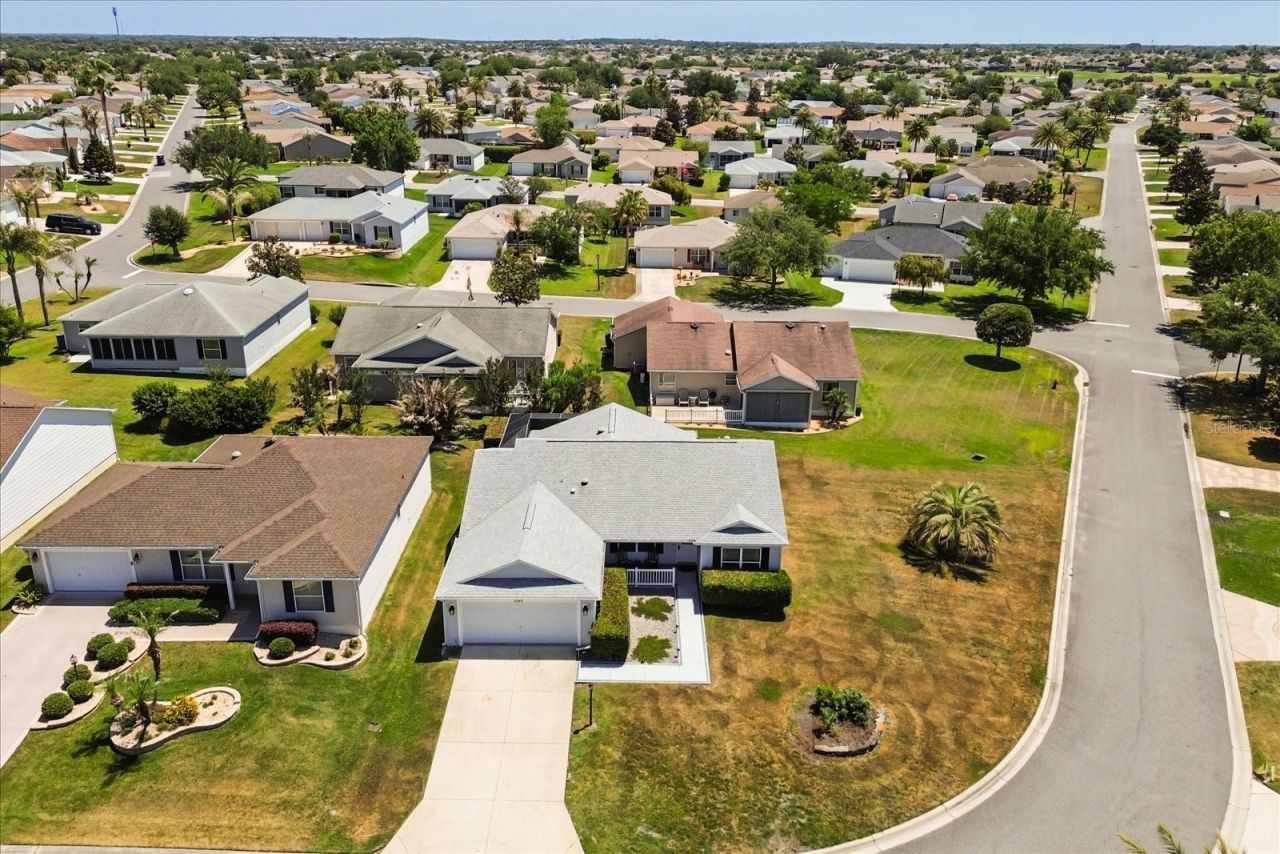 1561 Tallowtree Drive, The Villages, FL 32162 Photo