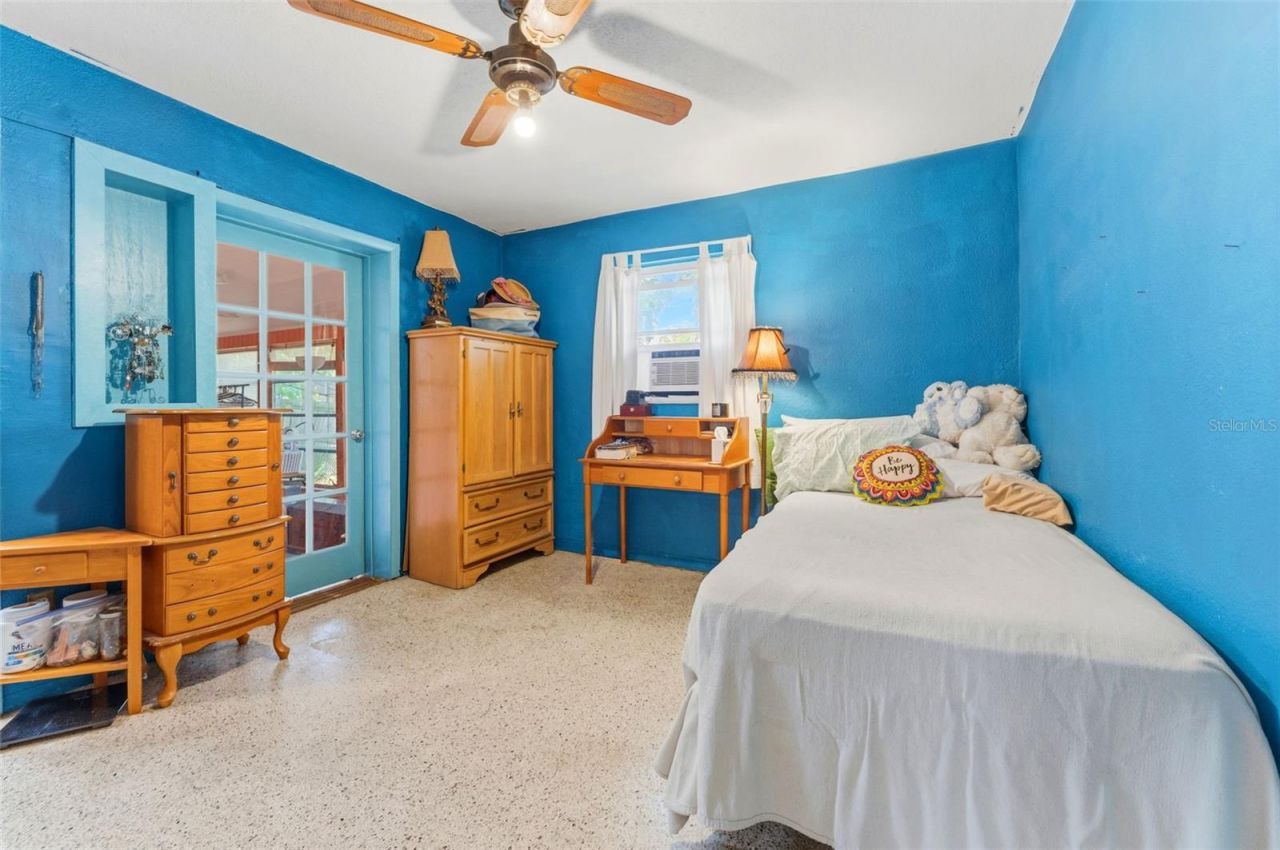 8068 30th Avenue N, Saint Petersburg, FL 33710 Photo