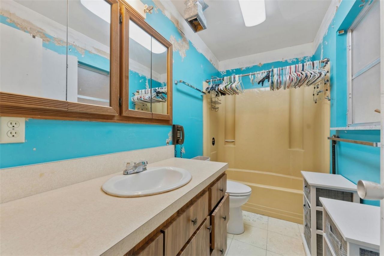 8068 30th Avenue N, Saint Petersburg, FL 33710 Photo