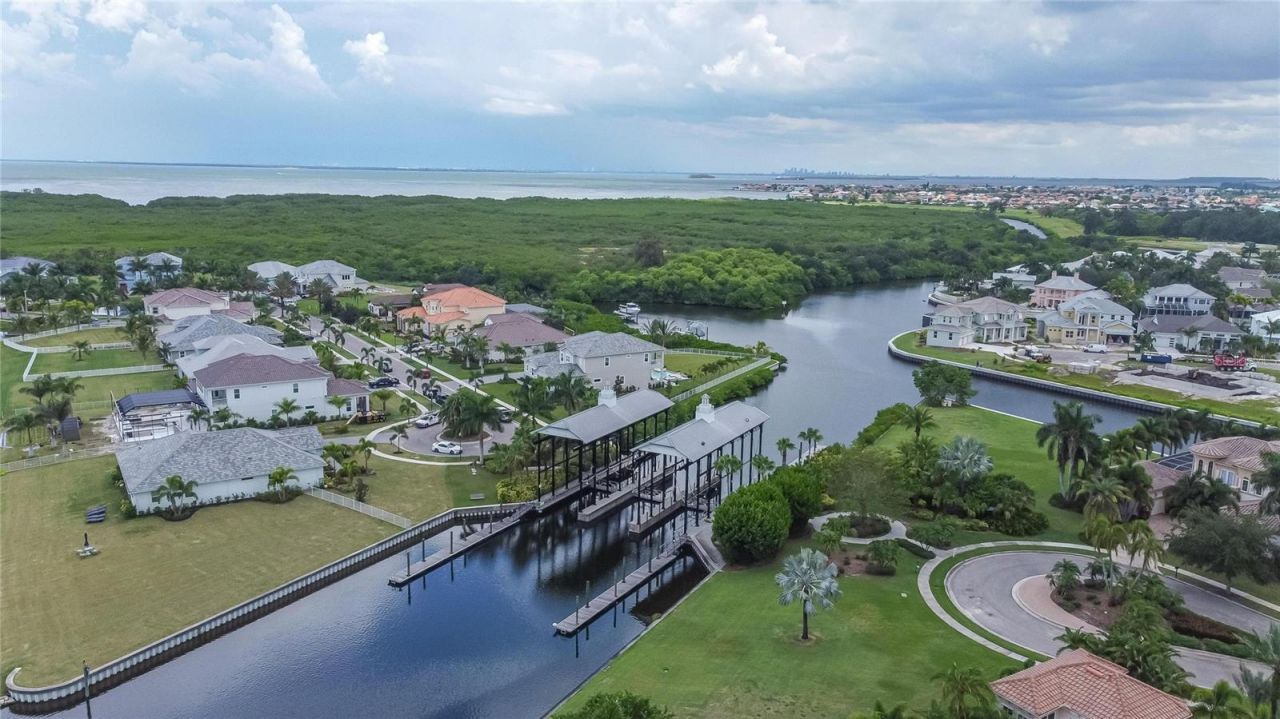 508 Winterside Drive, Apollo Beach, FL 33572 Photo
