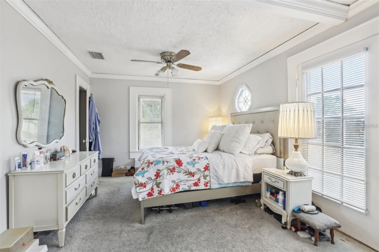 757 32nd Avenue N, Saint Petersburg, FL 33704 Photo