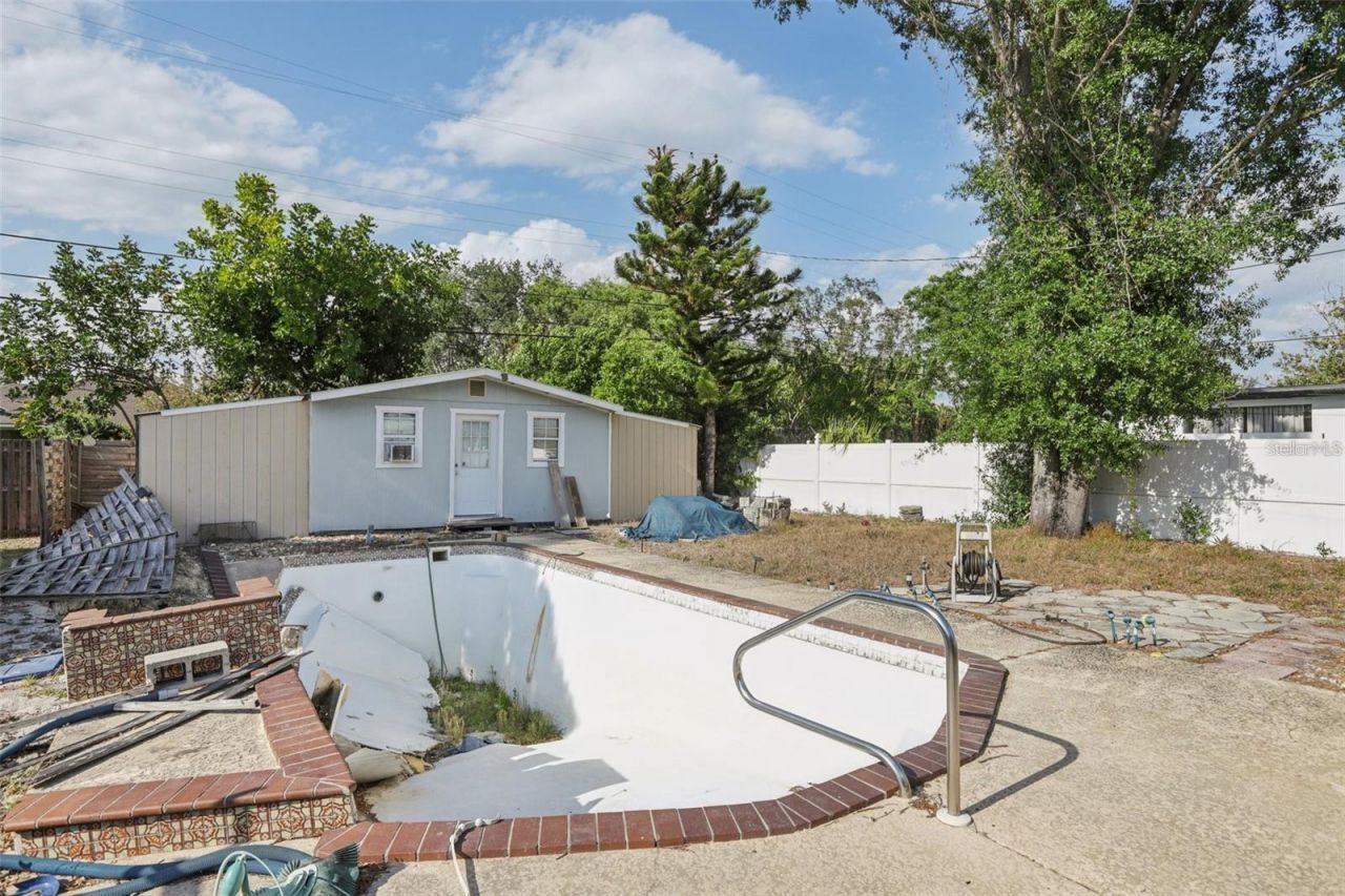 757 32nd Avenue N, Saint Petersburg, FL 33704 Photo