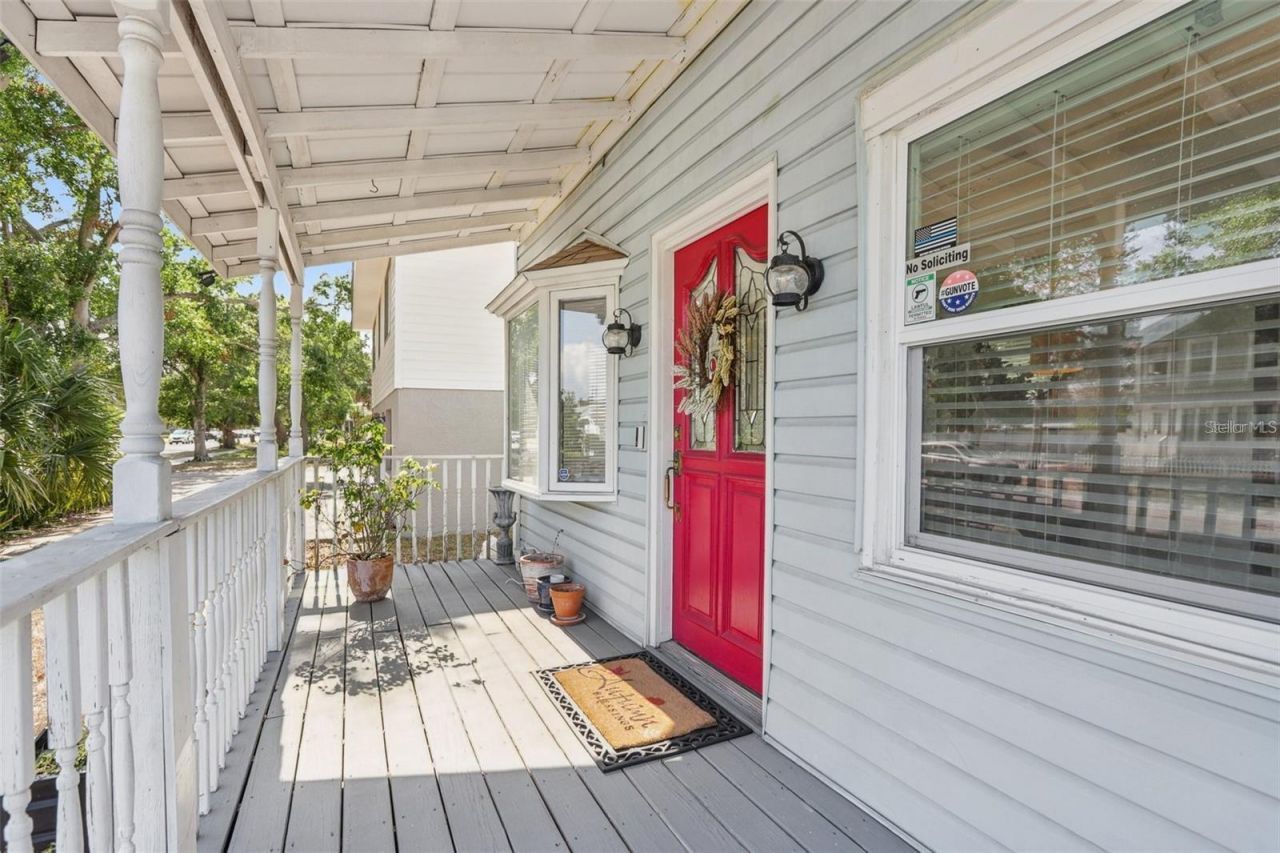 757 32nd Avenue N, Saint Petersburg, FL 33704 Photo