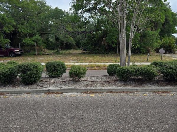 000 MARSHALL STREET , CLEARWATER, FL 33755