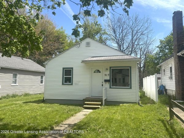 517 S Fairview Avenue, Lansing, MI 48912