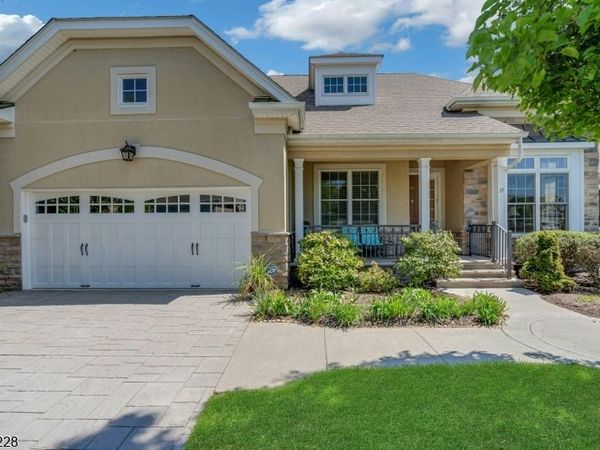 15 JOHNS DRIVE, Warren, NJ 07059