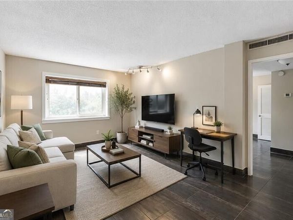 2285 Peachtree Road NE, Unit 703, Atlanta, GA 30309