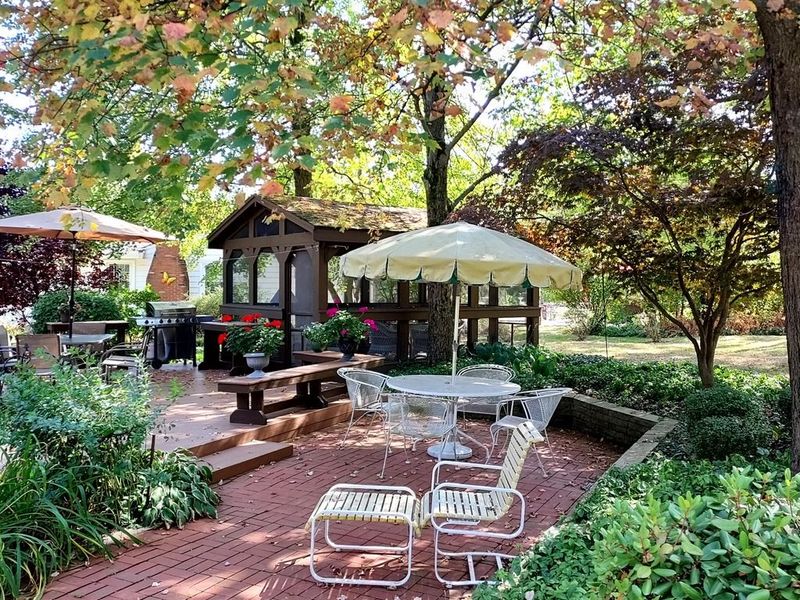 6958 Chapel Hill Drive, Brecksville, OH 44141 Photo 32