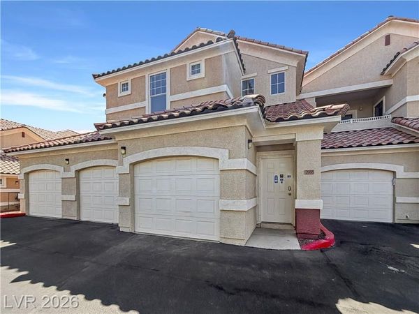 5855 Valley Drive, Unit 2088, North Las Vegas, NV 89031