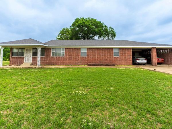 4040 HWY 20 , Helena, AR 72342