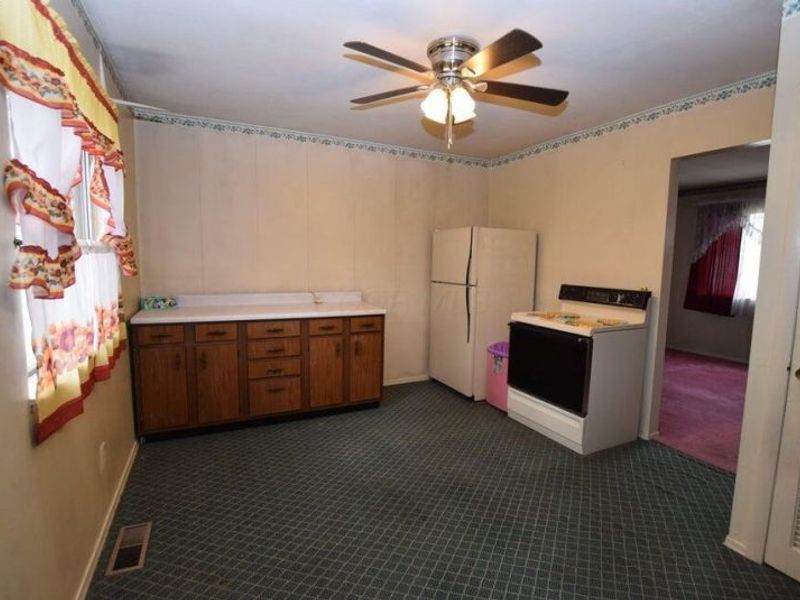 545 W Light Street , Urbana, OH 43078 Photo 7