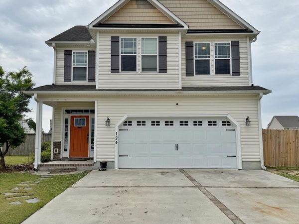 124 Landover Drive , Richlands, NC 28574