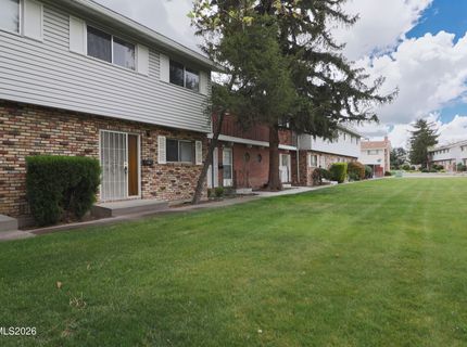 22 Smithridge Park, Reno, NV 89502 Photo