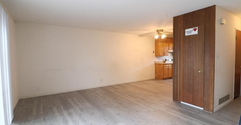 22 Smithridge Park, Reno, NV 89502 Photo
