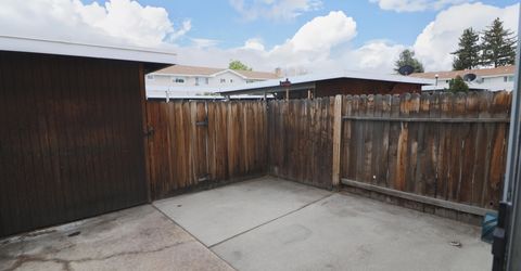 22 Smithridge Park, Reno, NV 89502 Photo