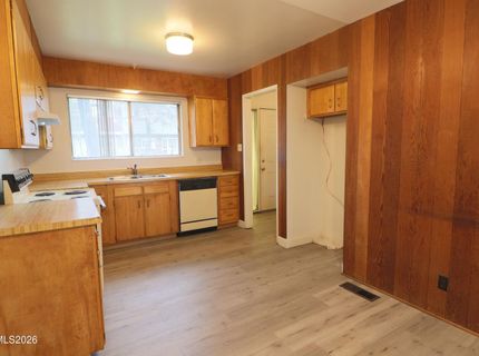 22 Smithridge Park, Reno, NV 89502 Photo