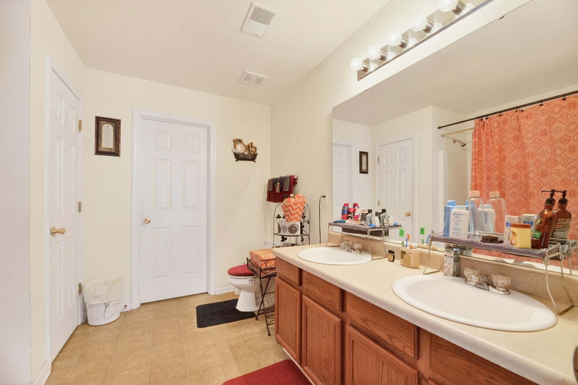 139 Graduate Lane Photo 27
