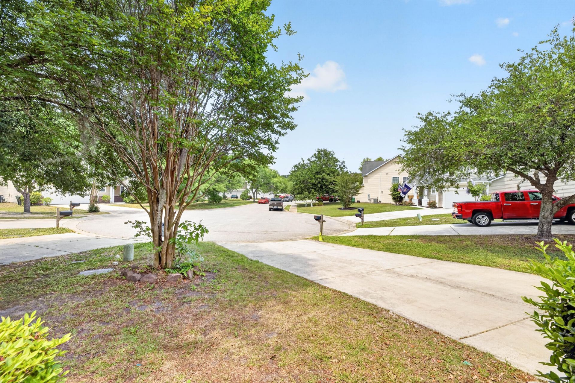 139 Graduate Lane Photo 36