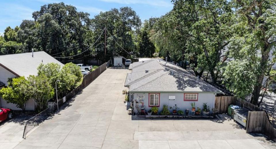 9140-9146 Elk Grove Blvd, Elk Grove, CA 95624 Photo