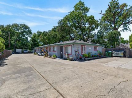 9140-9146 Elk Grove Blvd, Elk Grove, CA 95624 Photo
