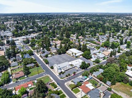 9140-9146 Elk Grove Blvd, Elk Grove, CA 95624 Photo