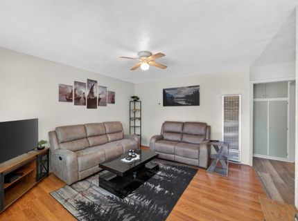 9140-9146 Elk Grove Blvd, Elk Grove, CA 95624 Photo