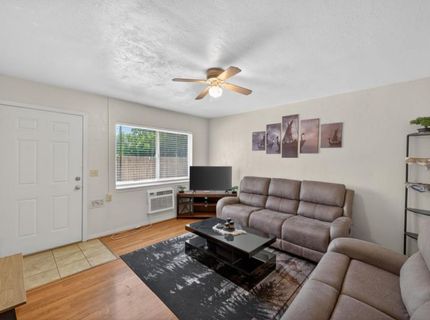 9140-9146 Elk Grove Blvd, Elk Grove, CA 95624 Photo