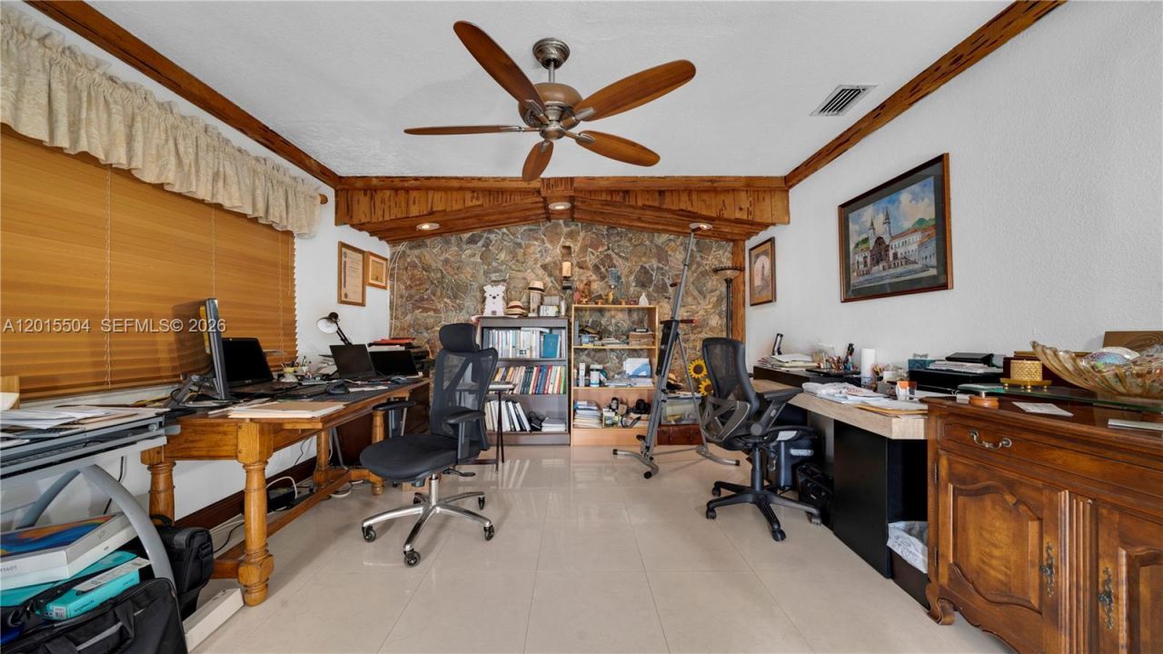 10435 SW 92nd St , Miami, FL 33176 Photo